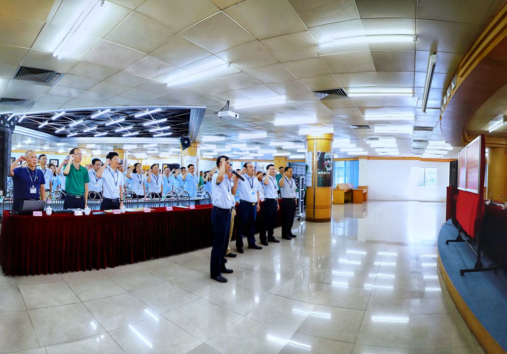 風(fēng)華高科舉辦“不忘初心、牢記使命” 主題教育專題黨課