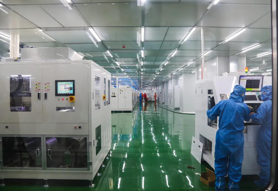 乘風(fēng)破浪開新局 再接再厲譜新篇 風(fēng)華高科算好“加減乘除” 上半年經(jīng)濟(jì)效益再創(chuàng)佳績(jī)