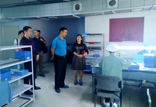 公司黨委書記、董事長王廣軍調(diào)研四平吉華和長春光華